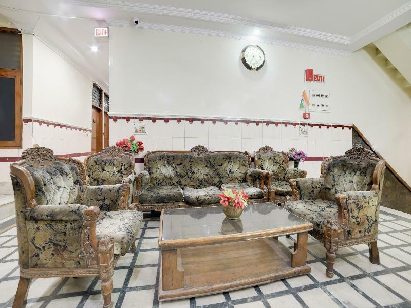 คอลเลคชั่น โอ 18927 มายา พาเลซ มายาปุรี Hotel เดลี ภายนอก รูปภาพ